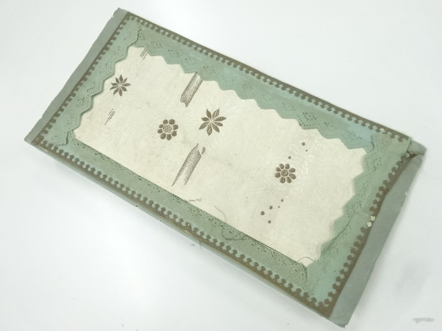 アンティーク　群鶴に花模様織出し半衿